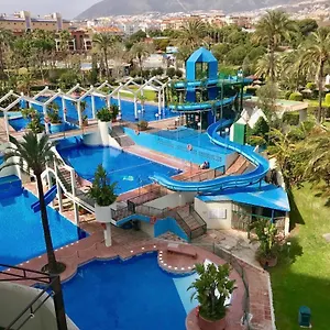 https://benalbeach-primera-linea.1costadelsol.com